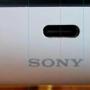 Il logo sony del dualsense non È centrato